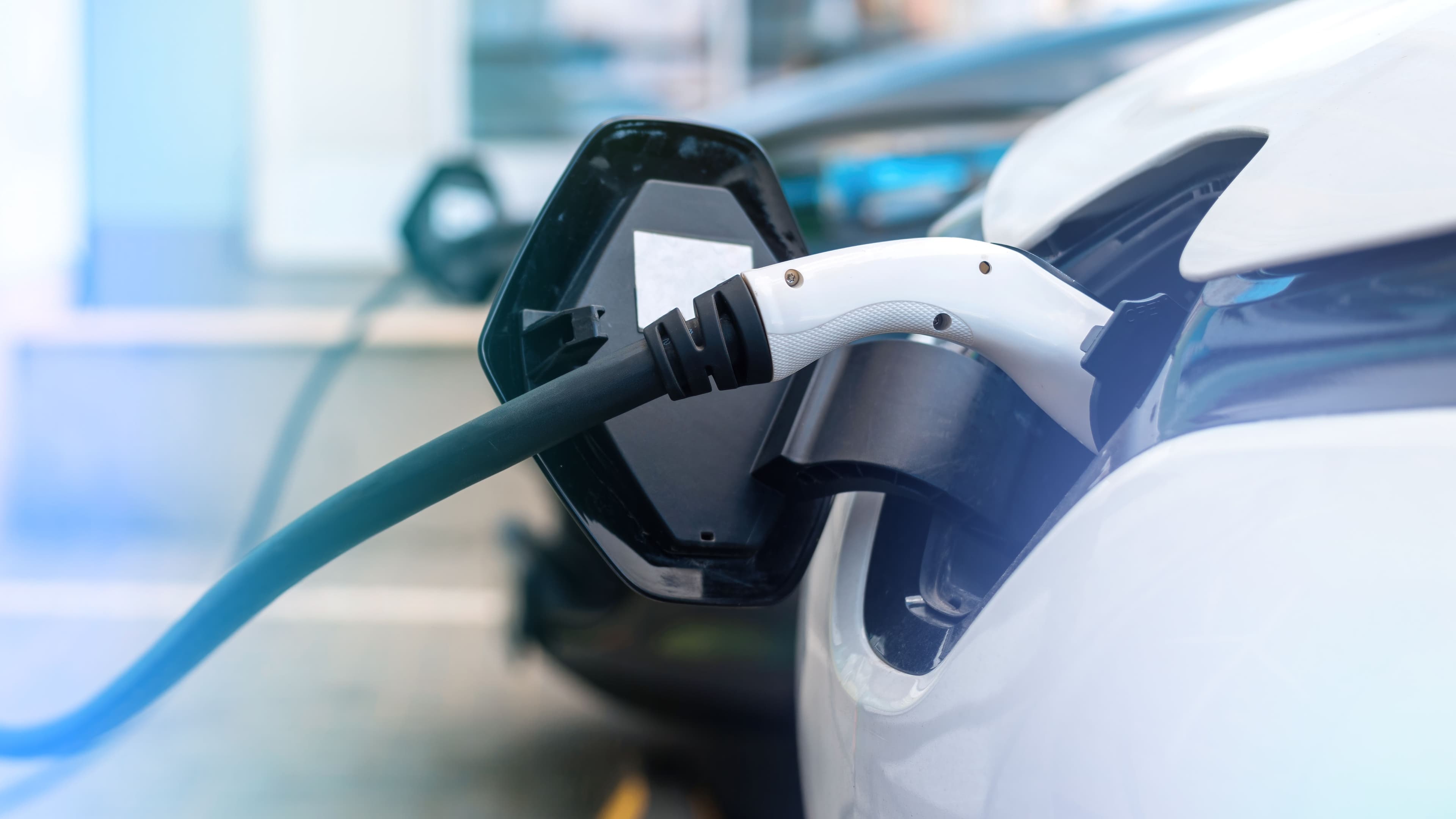 Carro elétrico em condomínio: o guia completo do síndico